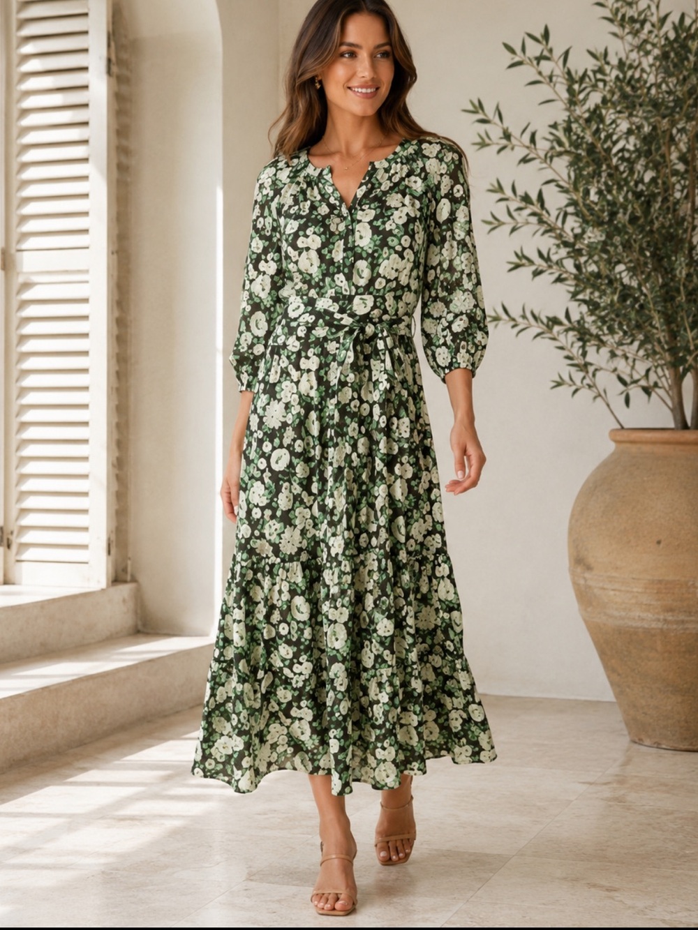 Tuckernuck Floral Bouvardia Branch Lyles Maxi Romantic Feminine Dress Size Small